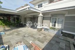 Rumah di , Akses ke Pusat Kota, LT 170m2m² Rumah di , Akses ke Pusat Kota, LT 170m2m²