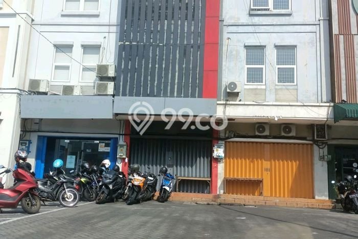 Unit Ruko Disewakan di Gajah di Area Ramai & Strategis Unit Ruko Disewakan di Gajah di Area Ramai & Strategis