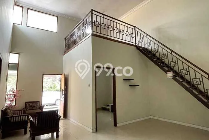 Disewakan! Rumah 3 Kamar Tidur &
3 Kamar Mandi di Kedungmundu, Semarang Disewakan! Rumah 3 Kamar Tidur &
3 Kamar Mandi di Kedungmundu, Semarang