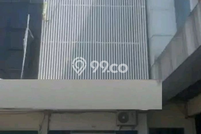 Ruko Dijual di Prime Area Semarang Luas 300m2 Ruko Dijual di Prime Area Semarang Luas 300m2