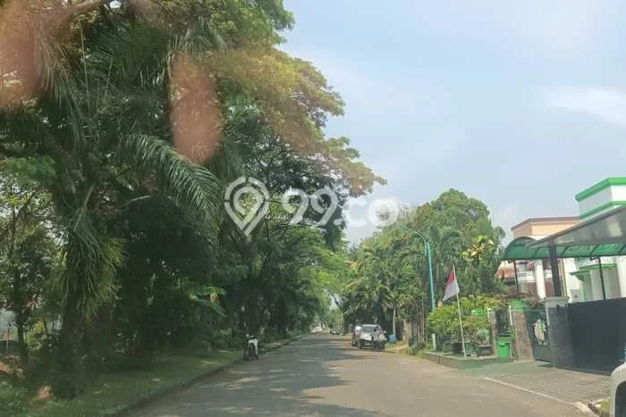 Jual Rumah Luas Elegan Dengan View Eksklusif di Graha Padma, Semarang Jual Rumah Luas Elegan Dengan View Eksklusif di Graha Padma, Semarang