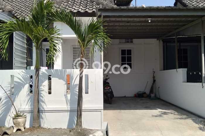 Dijual Cepat Rumah Favorit Siap Huni LB 130m2 di Semarang Barat, Semarang Dijual Cepat Rumah Favorit Siap Huni LB 130m2 di Semarang Barat, Semarang