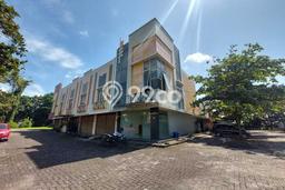 AREA BERKEMBANG! Ruko For Rent di Graha Padma, Luas 131m², Ready Bisnis AREA BERKEMBANG! Ruko For Rent di Graha Padma, Luas 131m², Ready Bisnis