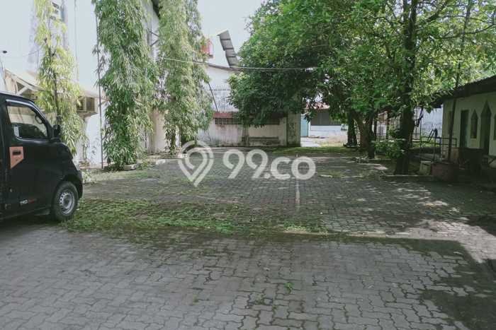 Unit Gudang Disewa Lokasi Kudus, Kabupaten Kudus Spesifikasi Luas Bangunan 9000m2 Unit Gudang Disewa Lokasi Kudus, Kabupaten Kudus Spesifikasi Luas Bangunan 9000m2