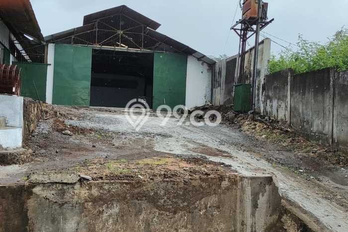 Gudang Disewakan di Ngaliyan, Luas 1000m², Area Premium Gudang Disewakan di Ngaliyan, Luas 1000m², Area Premium
