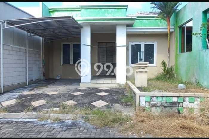 Rumah Luas Asri 3 KT Siap Huni di Plamongan Semarang Rumah Luas Asri 3 KT Siap Huni di Plamongan Semarang