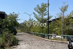 Tanah Dijual Lokasi Strategis di Semarang dengan Luas 300m2 Tanah Dijual Lokasi Strategis di Semarang dengan Luas 300m2