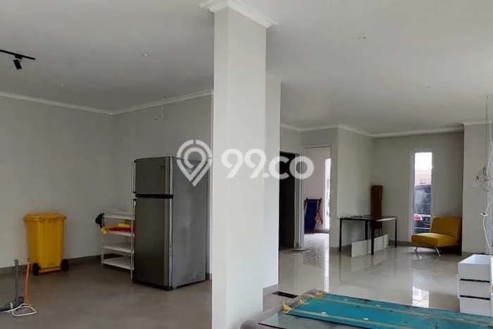 Jual Rumah Mewah Megah Dengan View Cantik di Gading Serpong, Tangerang Jual Rumah Mewah Megah Dengan View Cantik di Gading Serpong, Tangerang