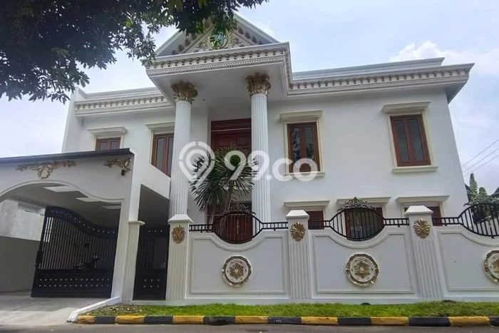 Ready to Use! Premium House LT 340m2 Desain Elegan di BSD Puspita Loka Ready to Use! Premium House LT 340m2 Desain Elegan di BSD Puspita Loka