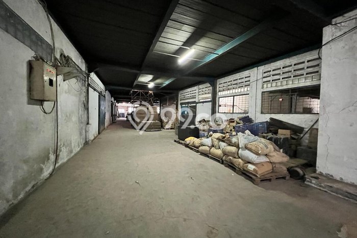 Gudang Lokasi Premium Kawasan Dadap, Luas 7270m², Jalan Utama Gudang Lokasi Premium Kawasan Dadap, Luas 7270m², Jalan Utama