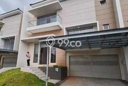 Rumah Elit Modern Siap Huni di Golf Island Jakarta Utara Rumah Elit Modern Siap Huni di Golf Island Jakarta Utara