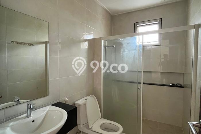 Rumah Kontrakan Jakarta Utara LT 120m2 LB 150m2 Area Golf Island Rumah Kontrakan Jakarta Utara LT 120m2 LB 150m2 Area Golf Island