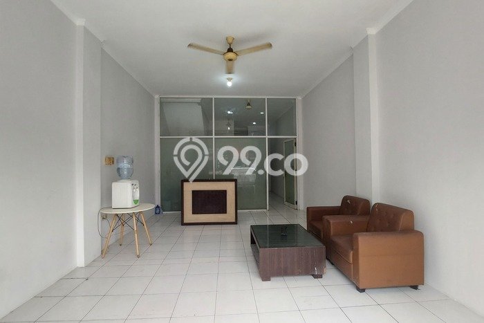 Untuk Dijual! Ruko di Cideng Jakarta Pusat LT 70m2 / LB 280m2 Kawasan Strategis Untuk Dijual! Ruko di Cideng Jakarta Pusat LT 70m2 / LB 280m2 Kawasan Strategis