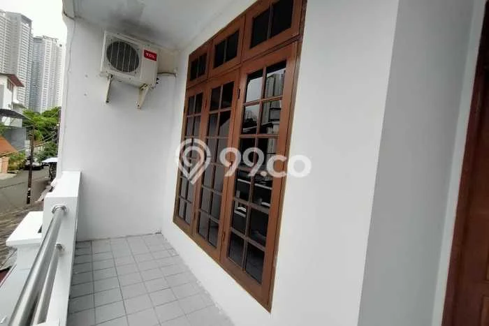 Rumah sewa siap huni 3 Kamar Tidur di Tanjung Duren, Jakarta Barat Rumah sewa siap huni 3 Kamar Tidur di Tanjung Duren, Jakarta Barat
