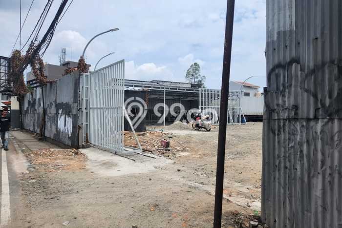 Tanah Dijual Lokasi Strategis di Jakarta Barat dengan Luas 4172m2 Tanah Dijual Lokasi Strategis di Jakarta Barat dengan Luas 4172m2
