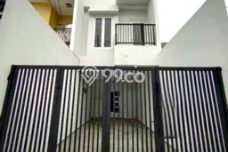 Jual Rumah Bagus Siap Huni LB 182m2 di Kemayoran, Jakarta Pusat Jual Rumah Bagus Siap Huni LB 182m2 di Kemayoran, Jakarta Pusat