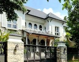 Rumah Elit Modern Tanpa Renovasi di Pondok Indah Jakarta Selatan Rumah Elit Modern Tanpa Renovasi di Pondok Indah Jakarta Selatan