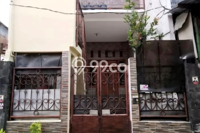 Rumah Minimalis 8 Kamar LT 54m2 di Kramat Rumah Minimalis 8 Kamar LT 54m2 di Kramat