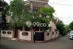 Ready to Use! Premium House LT 165m2 Desain Modern di Kayu Putih Ready to Use! Premium House LT 165m2 Desain Modern di Kayu Putih