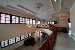 Rumah Luxury Modern Siap Huni di Pondok Indah Jakarta Selatan Rumah Luxury Modern Siap Huni di Pondok Indah Jakarta Selatan