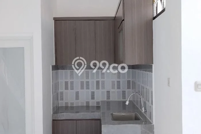 Rumah Modern 2 KT LT 30m2 di Utan Kayu Rumah Modern 2 KT LT 30m2 di Utan Kayu