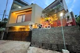 Rumah Dengan Harga Terbaik LT 135m2m² Lokasi Prestisius di Kawasan Berkembang , Bandung Rumah Dengan Harga Terbaik LT 135m2m² Lokasi Prestisius di Kawasan Berkembang , Bandung