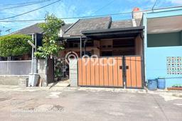 Rumah LT 80m2m² / LB 60m2m² Cluster Exclusive di Antapani, Bandung Rumah LT 80m2m² / LB 60m2m² Cluster Exclusive di Antapani, Bandung