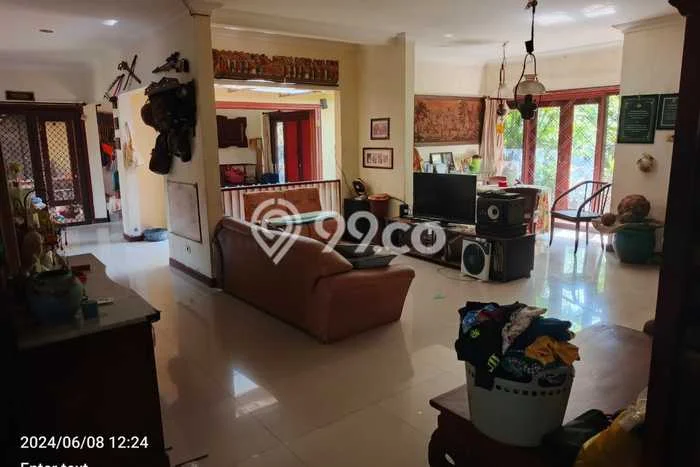 Rumah Eksklusif Dijual LT 400m2 di Wonokromo, Surabaya Rumah Eksklusif Dijual LT 400m2 di Wonokromo, Surabaya