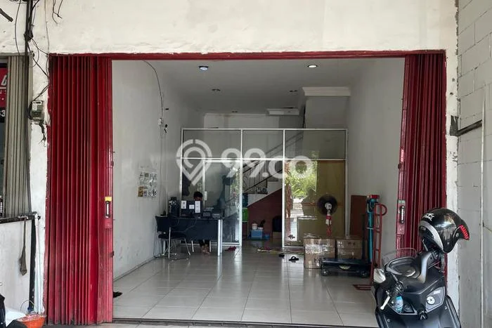 Ruko Usaha Dijual di Banyumanik Semarang LT 55m2 & LB 88m2 Ruko Usaha Dijual di Banyumanik Semarang LT 55m2 & LB 88m2