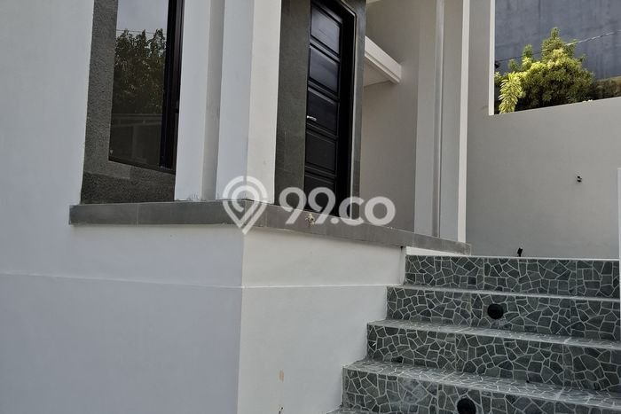 Dijual Cepat Rumah Favorit Siap Huni LB 62m2 di Banyumanik, Semarang Dijual Cepat Rumah Favorit Siap Huni LB 62m2 di Banyumanik, Semarang