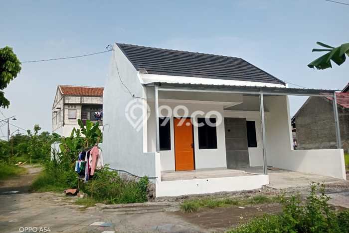 Jual Rumah Harga Miring Pedurungan Punya 2 KT & LT 73m2 Jual Rumah Harga Miring Pedurungan Punya 2 KT & LT 73m2