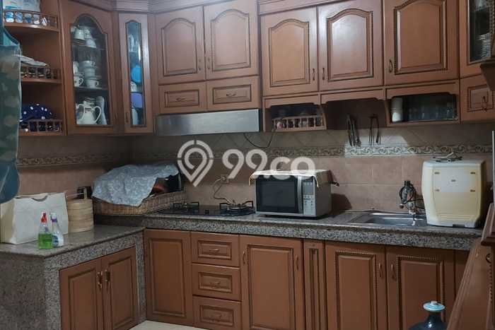Rumah Sewa Tangerang LT 312m2 LB 312m2 Kawasan Lippo Karawaci Rumah Sewa Tangerang LT 312m2 LB 312m2 Kawasan Lippo Karawaci