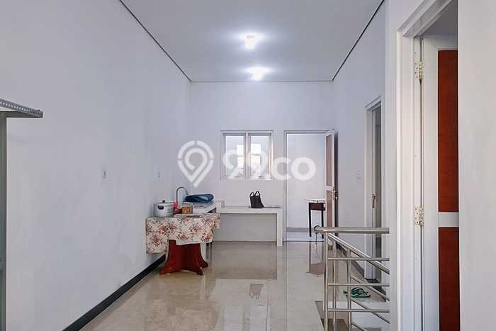 Rumah Elit Modern Tanpa Renovasi di Rawa Buaya Jakarta Barat Rumah Elit Modern Tanpa Renovasi di Rawa Buaya Jakarta Barat