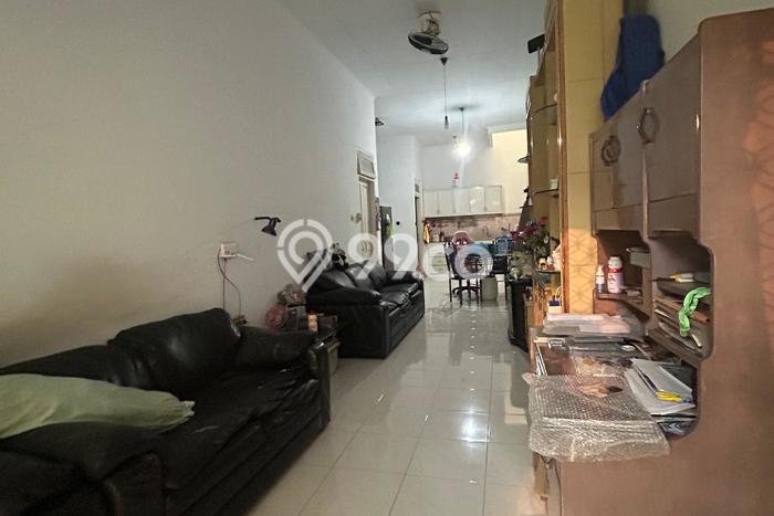 Jual Rumah Eksklusif 3 KT di Rawa Buaya, Jakarta Barat Jual Rumah Eksklusif 3 KT di Rawa Buaya, Jakarta Barat