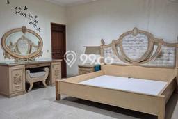 Hunian Mewah Dijual LT 160m2 di Kembangan, Jakarta Barat Hunian Mewah Dijual LT 160m2 di Kembangan, Jakarta Barat
