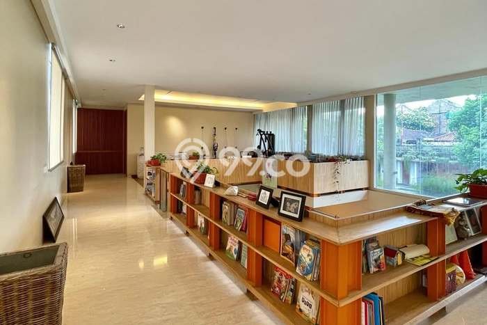 Dijual Rumah Mewah Elegan Dengan View Cantik di Pejaten, Jakarta Selatan Dijual Rumah Mewah Elegan Dengan View Cantik di Pejaten, Jakarta Selatan