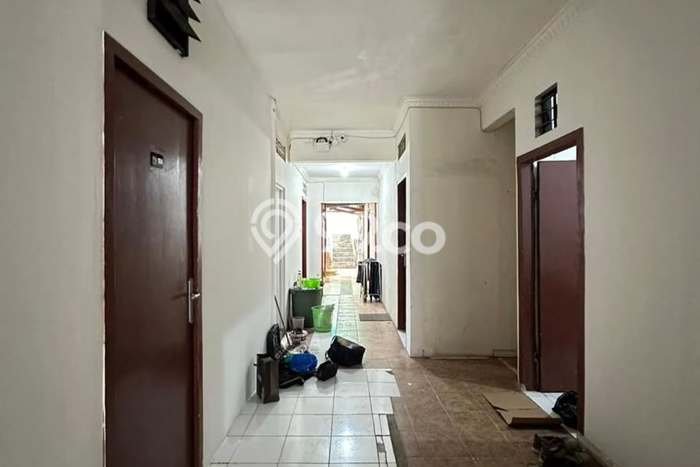 Rumah Kost untuk Dijual di Mampang Prapatan dengan 17 KT, 10 KM, Luas 350m2 Rumah Kost untuk Dijual di Mampang Prapatan dengan 17 KT, 10 KM, Luas 350m2