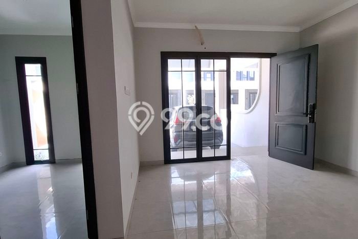 Rumah Asri di Grand Wisata, 3 KM, Luas 91m2m² Bangunan 91m2m² Rumah Asri di Grand Wisata, 3 KM, Luas 91m2m² Bangunan 91m2m²