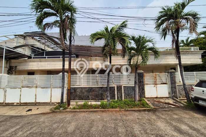 Rumah Elit LB 350m2 Siap Huni Desain Elegan di Pluit, Jakarta Utara Rumah Elit LB 350m2 Siap Huni Desain Elegan di Pluit, Jakarta Utara