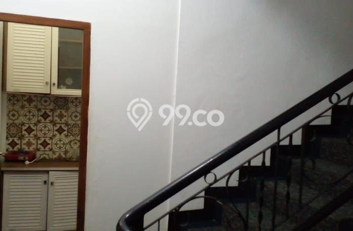 Ruko di Tebet, Luas 65m², Jalan Utama, Area Ramai Ruko di Tebet, Luas 65m², Jalan Utama, Area Ramai