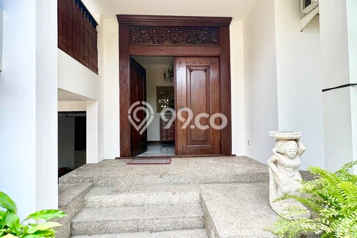 Rumah sewa siap pakai 4 KT di Kemang, Jakarta Selatan Rumah sewa siap pakai 4 KT di Kemang, Jakarta Selatan