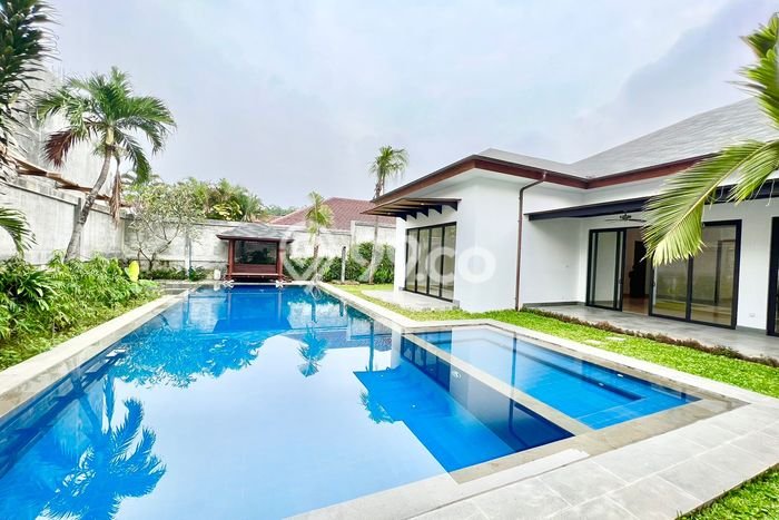 Dijual Rumah Luas Megah Dengan View Eksklusif di Kemang, Jakarta Selatan Dijual Rumah Luas Megah Dengan View Eksklusif di Kemang, Jakarta Selatan