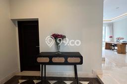 For Sale! Luxury House LT 127m2 Desain Elegan di Kemang For Sale! Luxury House LT 127m2 Desain Elegan di Kemang