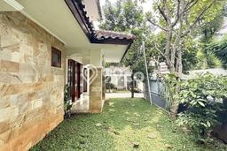 Jual Rumah Mewah Megah Dengan View Eksklusif di Cipete, Jakarta Selatan Jual Rumah Mewah Megah Dengan View Eksklusif di Cipete, Jakarta Selatan