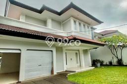 Disewakan! Rumah 4 Kamar Tidur &
5 Kamar Mandi di Kemang, Jakarta Selatan Disewakan! Rumah 4 Kamar Tidur &
5 Kamar Mandi di Kemang, Jakarta Selatan