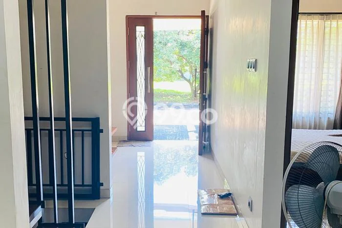 Rumah Luxury Modern Tanpa Renovasi di Kota Wisata Bogor Rumah Luxury Modern Tanpa Renovasi di Kota Wisata Bogor