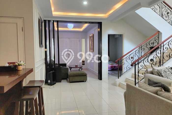 Jual Rumah Luas Elegan Dengan View Eksklusif di Kota Wisata, Bogor Jual Rumah Luas Elegan Dengan View Eksklusif di Kota Wisata, Bogor