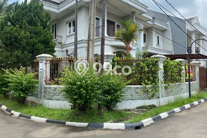 Hunian Elit LB 350m2 Siap Huni Desain Elegan di Jatikarya, Bekasi Hunian Elit LB 350m2 Siap Huni Desain Elegan di Jatikarya, Bekasi