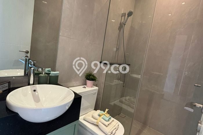 Hot Offer Hunian Mewah Ideal dan Luas di Duren Sawit, Jakarta Timur Hot Offer Hunian Mewah Ideal dan Luas di Duren Sawit, Jakarta Timur