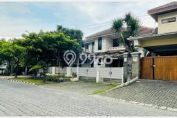 For Sale! Luxury House LT 345m2 Desain Elegan di Bekasi For Sale! Luxury House LT 345m2 Desain Elegan di Bekasi
